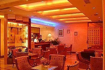 Hôtel Xin Ding à Lhasa Extérieur photo